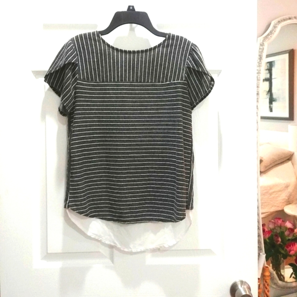 Japanese Ofuon charcoal & white Boxy striped Petal Back Blouse size Small